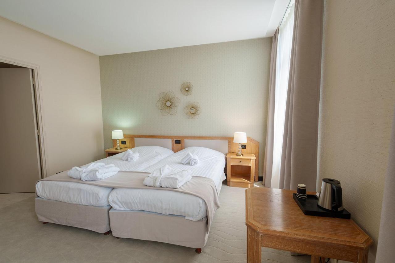 Best Western Plus Le Picardy Сен-Кантен Екстериор снимка
